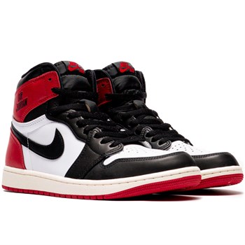 krossovki-air-jordan-1-retro-high-og-black-toe-reimagined-DZ5485-106